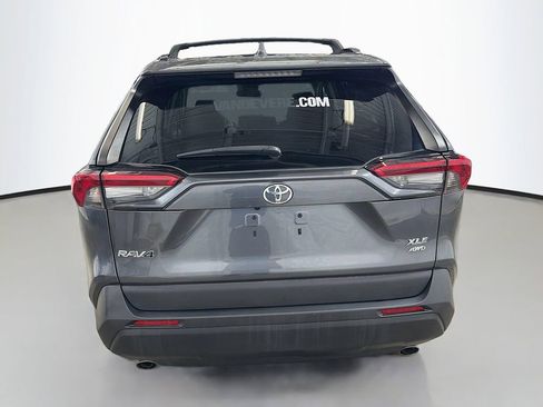 Used 2021 Toyota RAV4 XLE w/ Convenience Package AWD/4WD image 9