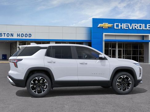 New 2026 Chevrolet Equinox LT image 5