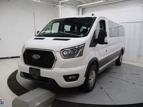 Used 2023 Ford Transit 350 XLT image 8