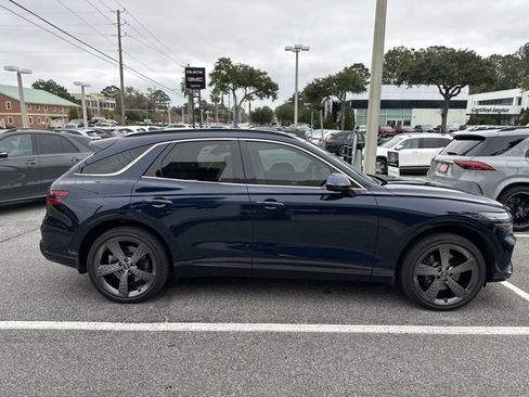 Used 2023 Genesis GV70 3.5T Sport w/ Sport Prestige Package image 4