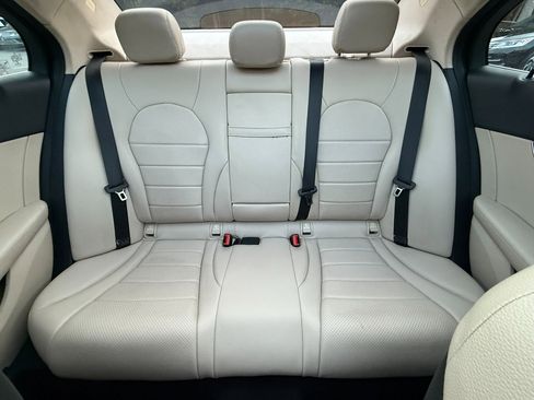 Used 2016 Mercedes-Benz C 300 Sedan image 18