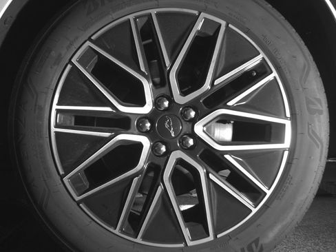 Used 2025 Ford Mustang Mach-E Premium AWD/4WD image 15