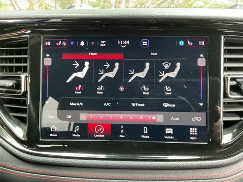 Used 2023 Dodge Durango GT image 24