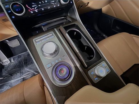 Used 2023 Genesis GV80 2.5T w/ Prestige Package image 24