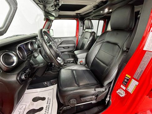 Used 2021 Jeep Wrangler Unlimited Sahara image 21