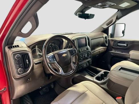 Used 2021 Chevrolet Silverado 2500 LTZ w/ LTZ Premium Package image 9