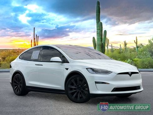 Used 2023 Tesla Model X AWD/4WD image 2
