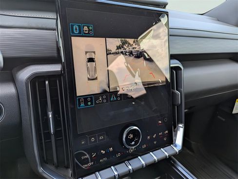 New 2026 GMC Acadia AT4 w/ Super Cruise Package image 10