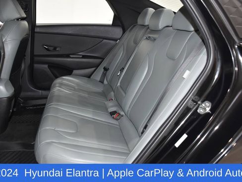 Used 2024 Hyundai Elantra Limited image 27
