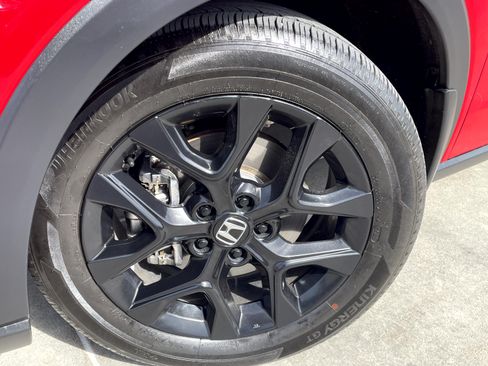 Used 2024 Honda HR-V Sport image 6