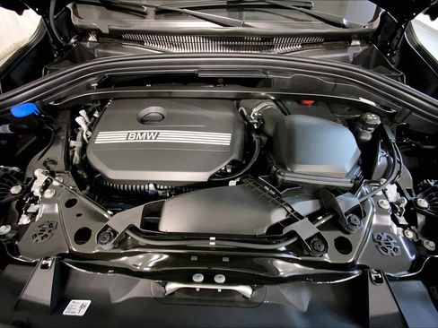 New 2026 BMW X1 xDrive28i w/ Technology Package image 16