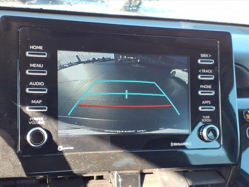 Used 2024 Toyota Camry SE image 18