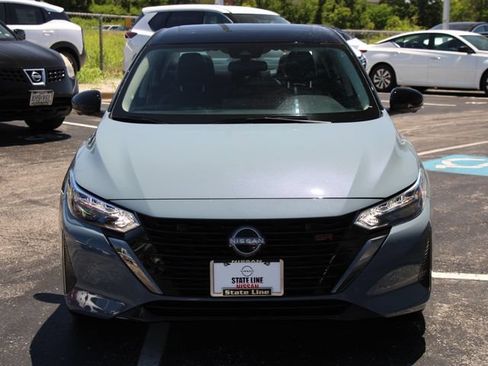 Certified 2025 Nissan Sentra SR w/ SR Premium Package FWD image 7