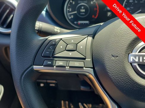 Used 2025 Nissan Versa SV w/ Trunk Package FWD image 7