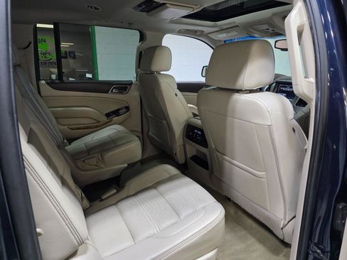 Used 2017 GMC Yukon XL Denali w/ Open Road Package AWD/4WD image 26