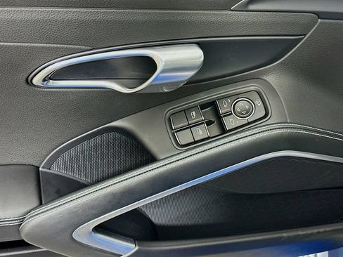 Used 2024 Porsche 718 Cayman RWD image 22