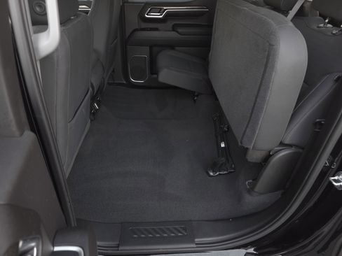 Used 2022 Chevrolet Silverado 1500 LT image 29