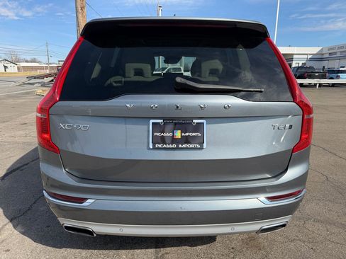 Used 2018 Volvo XC90 T6 Inscription w/ Convenience Package image 11