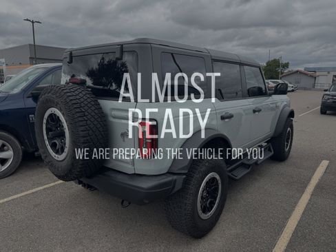 Used 2023 Ford Bronco Badlands AWD/4WD image 4