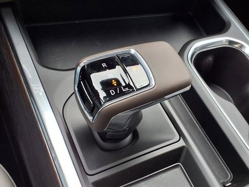 New 2026 GMC Sierra 1500 SLT w/ SLT Premium Plus Package image 15