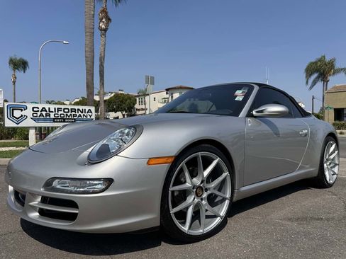 Used 2006 Porsche 911 Carrera image 2