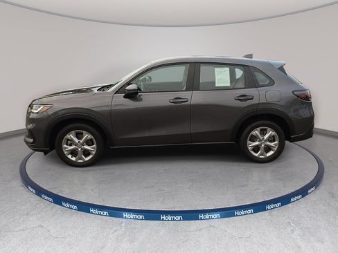 Used 2024 Honda HR-V LX image 9