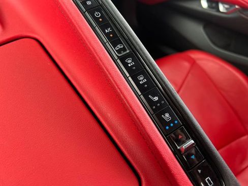 Used 2021 Chevrolet Corvette Stingray Preferred Conv w/ Z51 Performance Package image 24