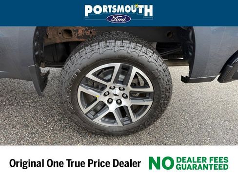 Used 2020 Chevrolet Silverado 1500 Custom Trail Boss w/ Custom Convenience Package image 22