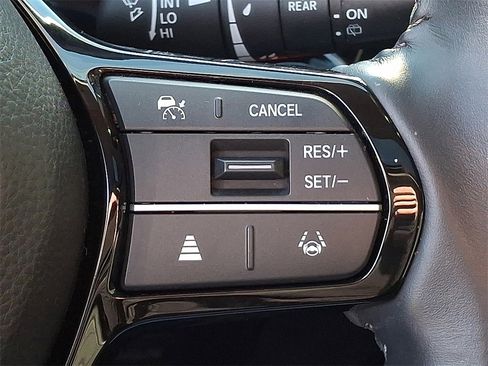 Used 2024 Honda CR-V EX-L image 16