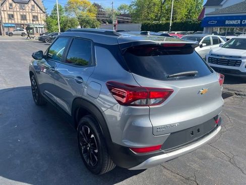 Used 2023 Chevrolet TrailBlazer LT AWD/4WD image 5