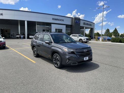 Used 2026 Subaru Forester Limited AWD/4WD image 2