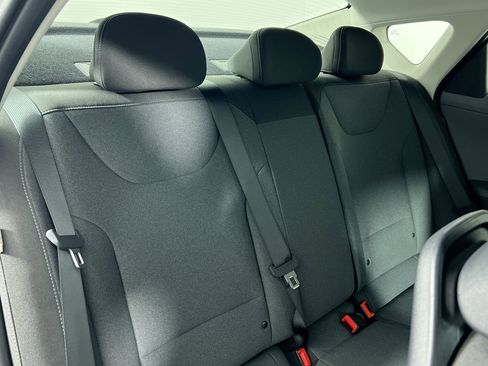 New 2026 Kia K4 LXS image 30