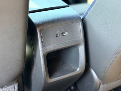 Used 2024 Buick Envista Sport Touring w/ Convenience II Package FWD image 23