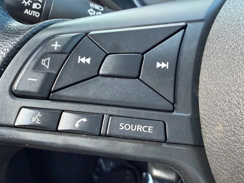 Certified 2025 Nissan Versa S w/ Trunk Package FWD image 28