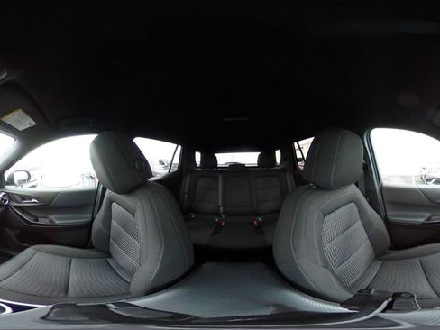 Used 2025 Chevrolet Equinox LT image 42