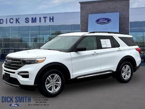 Certified 2020 Ford Explorer XLT w/ Equipment Group 202A image 1