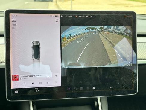 Used 2018 Tesla Model 3 Mid Range RWD image 18