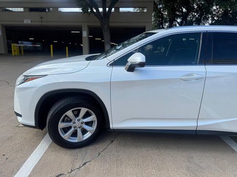 Used 2016 Lexus RX 350 FWD w/ Premium Package image 4