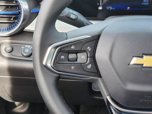 New 2026 Chevrolet Trax LT w/ Driver Confidence Package FWD image 21