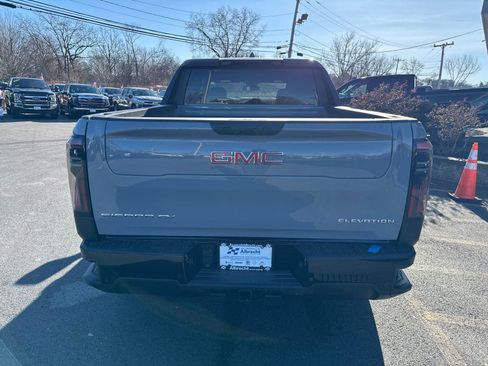 New 2026 GMC Sierra EV Elevation image 5