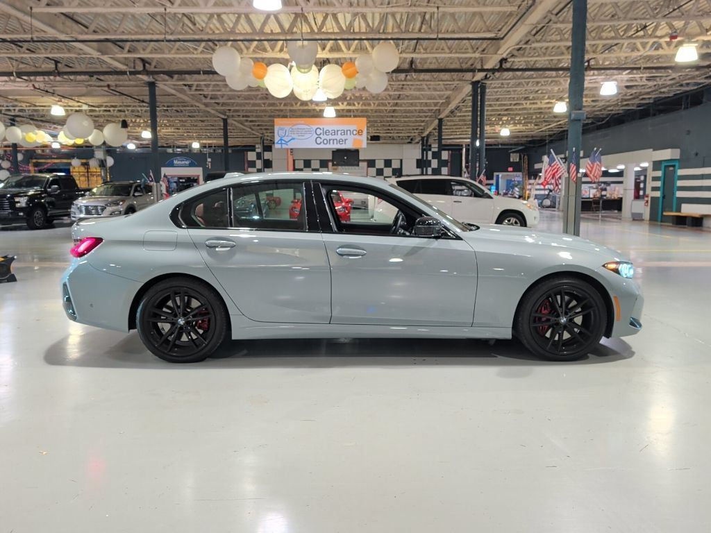 Certified 2024 BMW 330i xDrive Sedan w/ M Sport Package AWD/4WD image 6