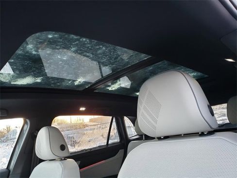 New 2025 Volkswagen Atlas Cross Sport SEL Premium R-Line image 7