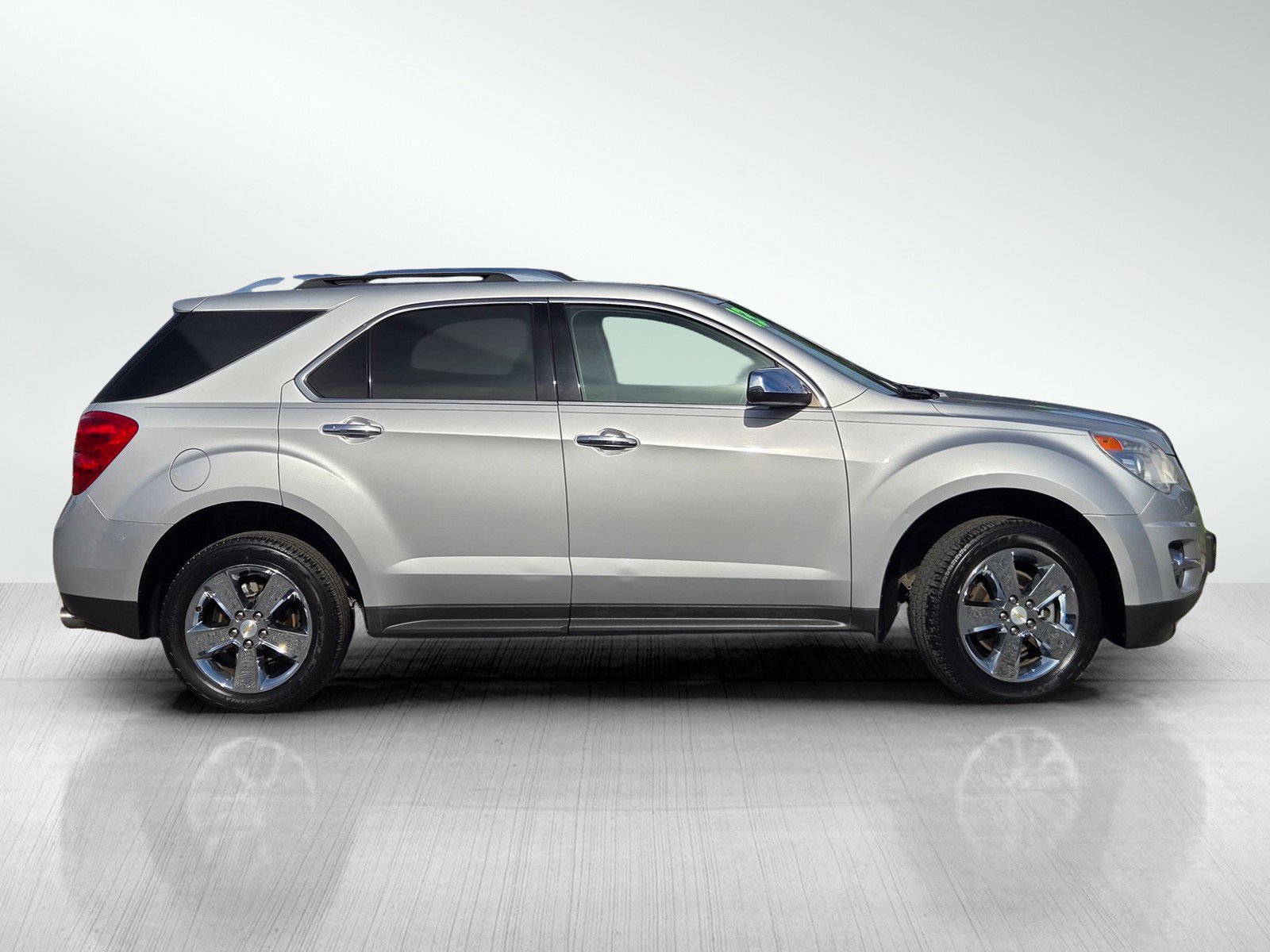 Used 2013 Chevrolet Equinox LTZ AWD/4WD image 3