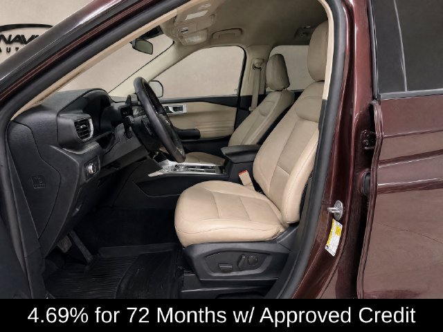 Used 2020 Ford Explorer XLT w/ Equipment Group 202A RWD image 11