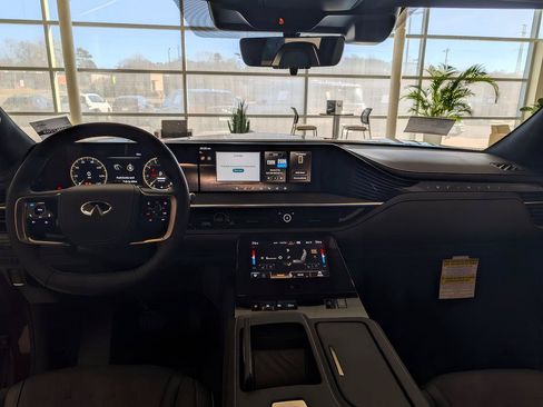 Certified 2026 INFINITI QX80 Autograph AWD/4WD image 12