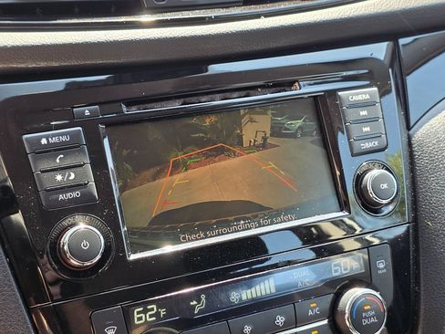 Used 2020 Nissan Rogue Sport SV FWD image 39