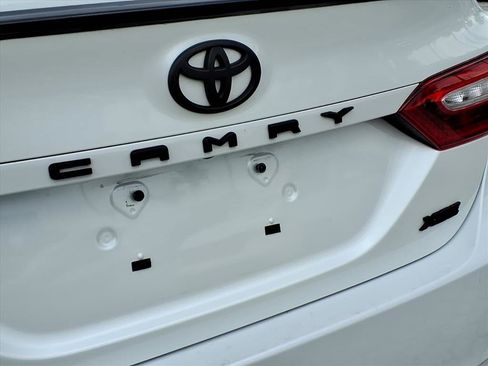 Used 2020 Toyota Camry XSE image 37