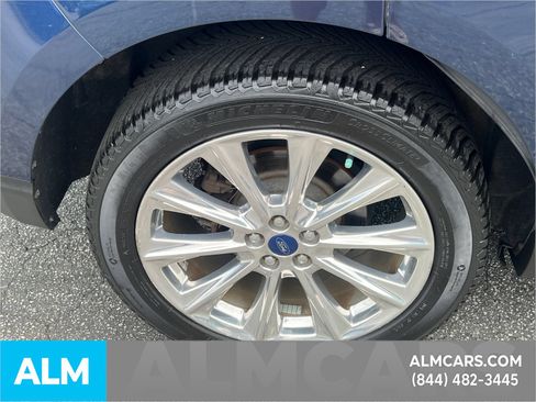 Used 2017 Ford Edge Titanium w/ Equipment Group 301A FWD image 21