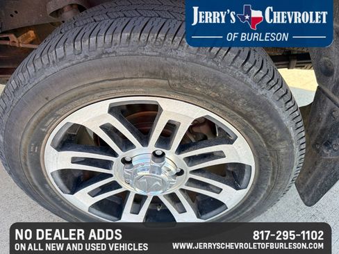 Used 2013 Toyota Tundra 2WD CrewMax w/ Tow Pkg image 8
