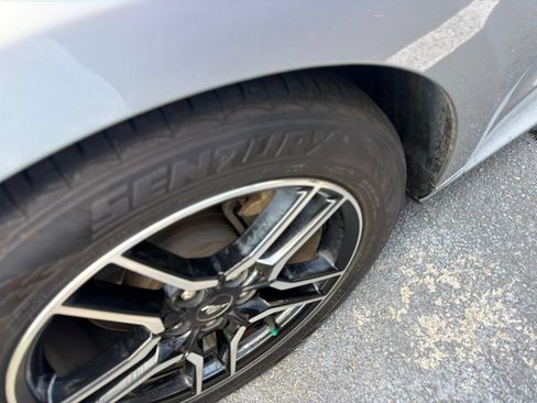 Used 2020 Ford Mustang Premium RWD image 10